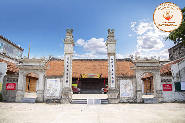 Làng gốm Bát Tràng ở đâu? Du lịch Bát Tràng thế nào? Đình làng gốm Bát Tràng