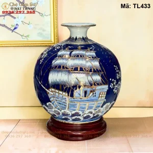 Bình Hút Tài Lộc Thuận Buồm Xuôi Gió Men Lam Vẽ Vàng H30 - Mã TL433