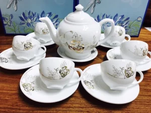 Bộ ấm chén sứ Hải Dương