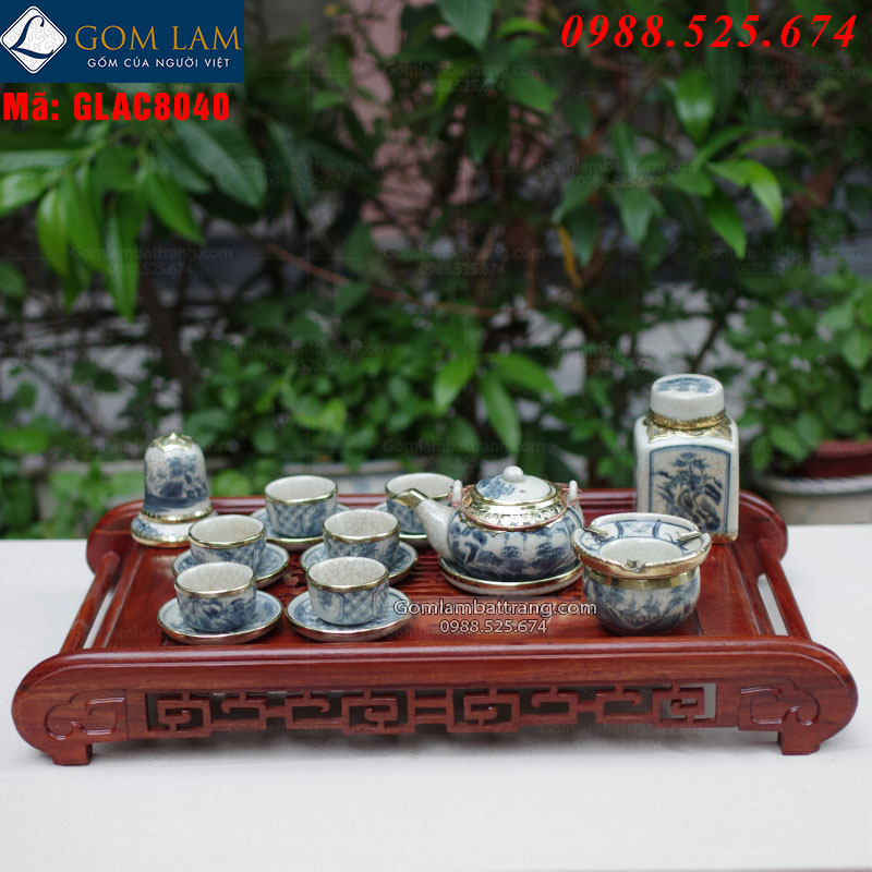 Bộ ấm chén gốm Chu Đậu Hải Dương Bộ ấm chén gốm Chu Đậu với họa tiết trang trí truyền thống